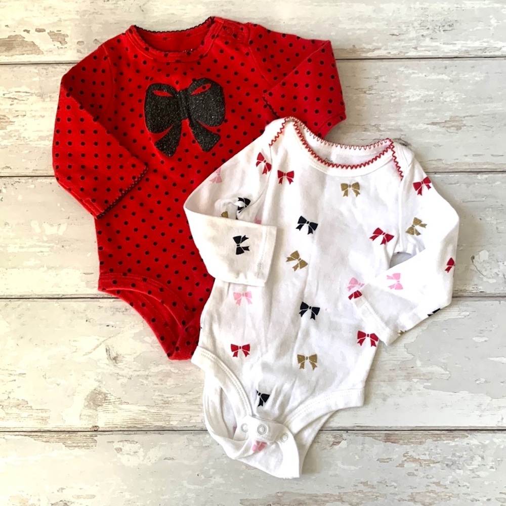 Carter’s 3m Baby Girls Holiday Onesies Red Black White Bow Prints Set of 2